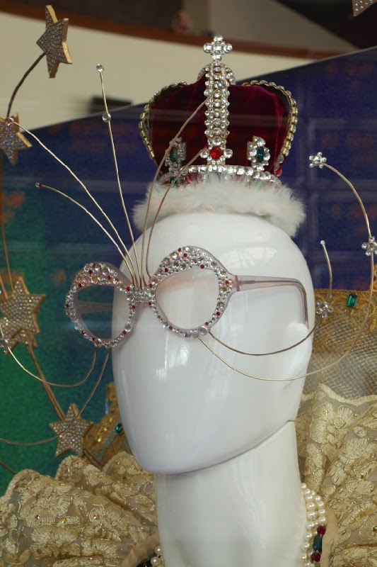 Rocketman Elton John Queen crown glasses