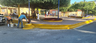  Regidor Yonis Reyes realiza remozamiento del parque de Baitoita.