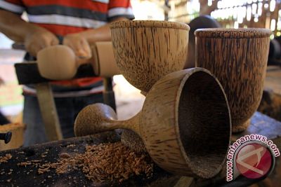 45 Ide Kerajinan  Tangan Dari  Bahan Limbah  Organik  Ragam 