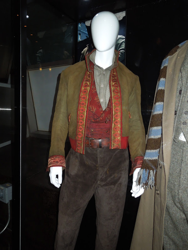 Robert Downey Jr Sherlock Holmes 2 costume