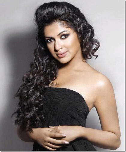 amala_paul_latest_unseen_hot_still
