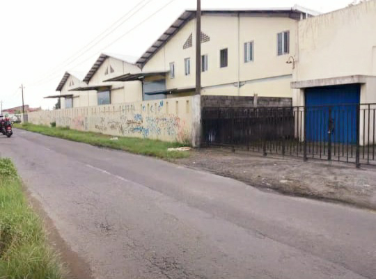 Gudang Megah Rangka Baja dan Kantoran Tanah Luas di Ringroad Selatan