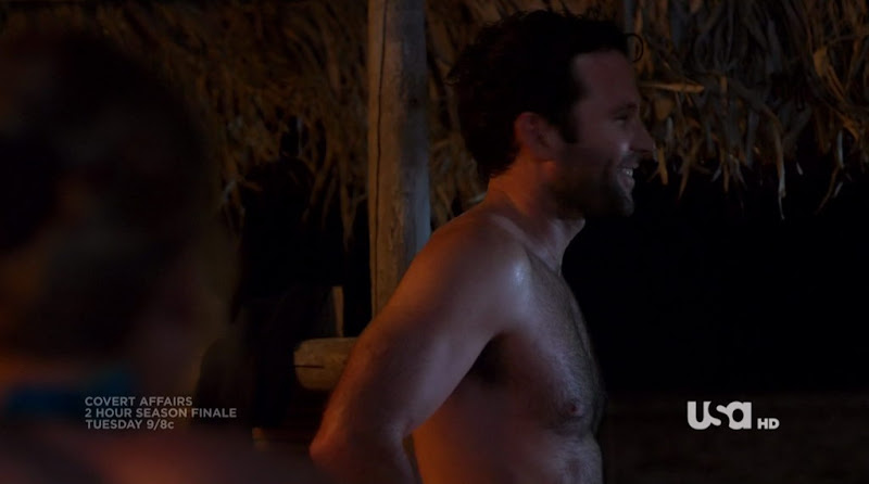 Eion Bailey Shirtless on Covert Affairs s1e09