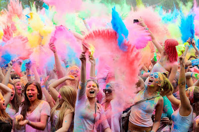 100 Colorful Happy Holi SMS Wishes in English