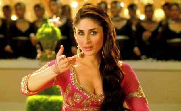 Kareena Kapoor Hot Pictures From Mujra Dance