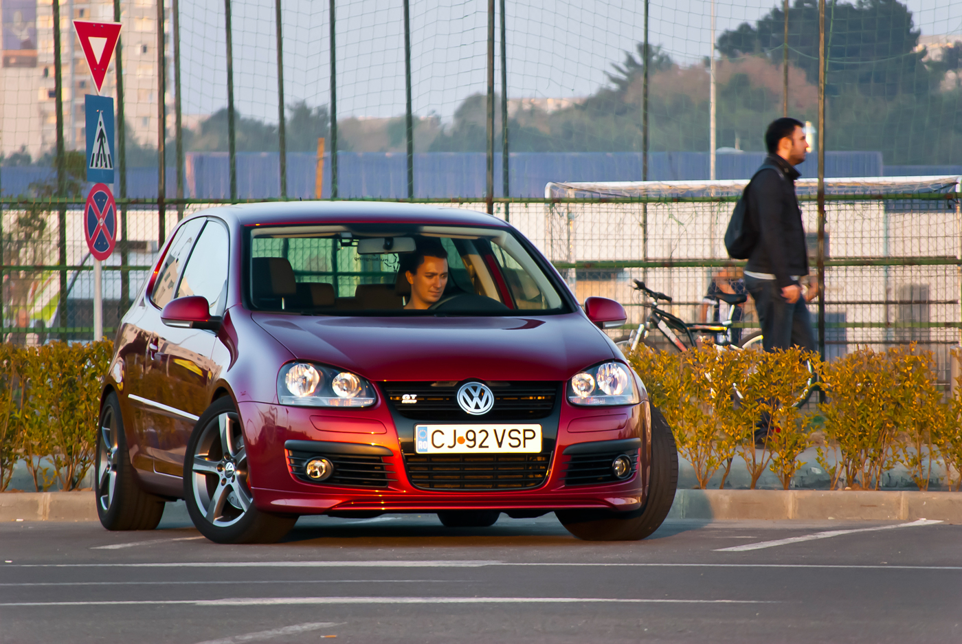 LOVED CARS PHOTOGRAPHY: GOLF Mk5 GT TSI Revo