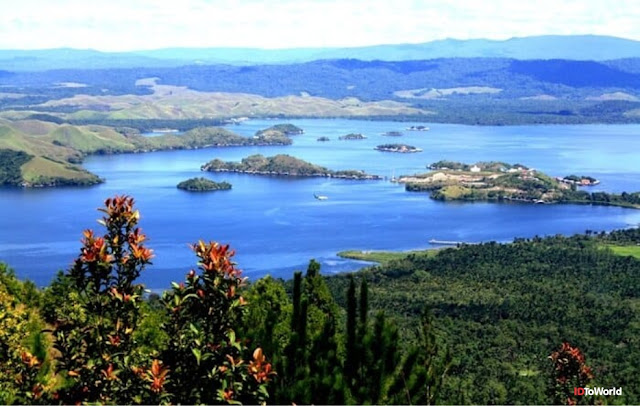 Lake Sentani, Heaven on Earth in the Land of Papua