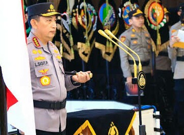 12 Pati Polri naik pangkat