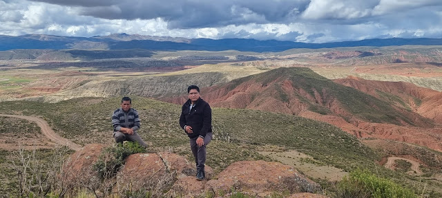 Liebe Grüße aus den hohen Bergen Boliviens, habt ein frohes und gesegnetes Wochenende