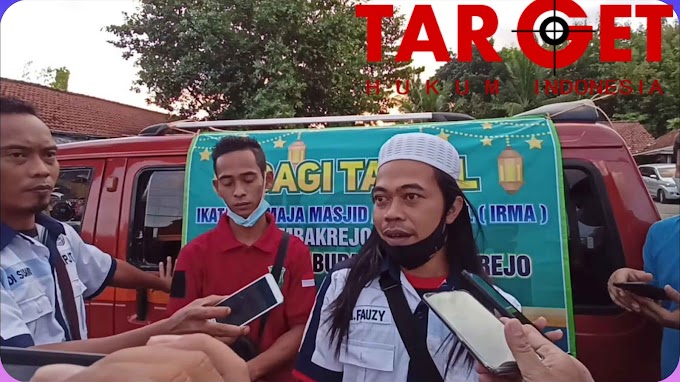 Sekber IPJT DPC Purworejo dan IRMA Tambakrejo Berbagi Takjil di Bulan Suci Ramandhan