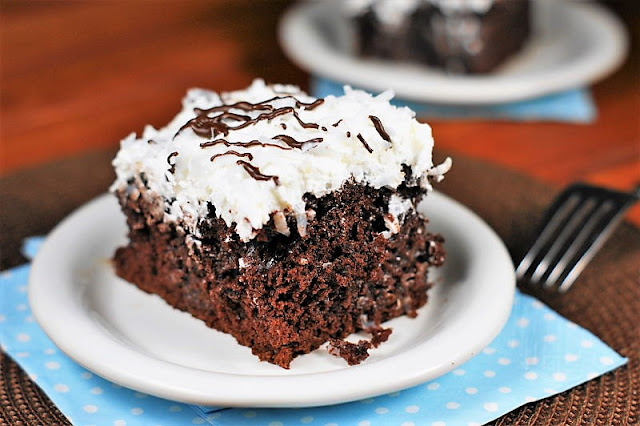  soaked amongst cream of kokosnoot too frosted amongst kokosnoot whipped cream  Coconut Chocolate Cake {with Coconut Whipped Cream Frosting}