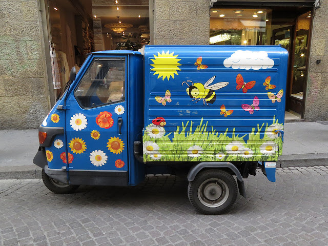 A floral Piaggio Ape, Via Por Santa Maria, Florence,