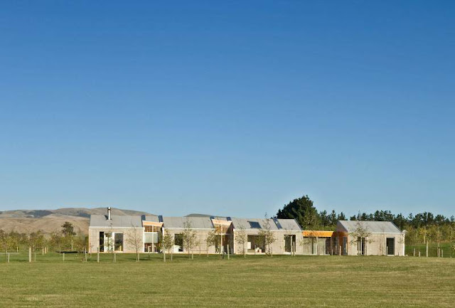 Contemporary House in Martinborough, New Zeland