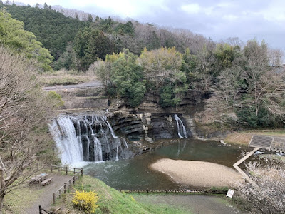 龍門の滝