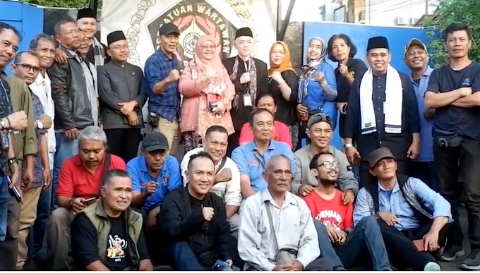 Jalin Silaturahmi Kadisdik Depok Sambangi PWI Depok