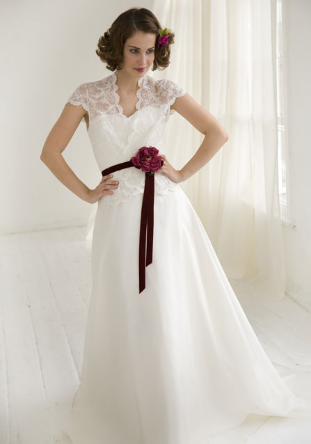 Classic Imogen Wedding Gown 02