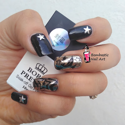 Chrome nails