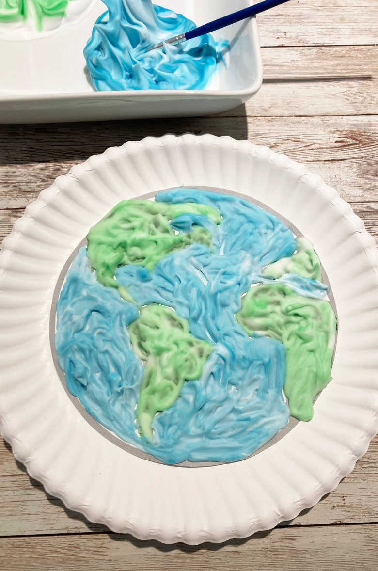 Earth paper plate craft for kids