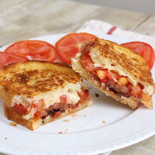 Garlic Rubbed Grilled Cheese with Bacon and Tomatoes