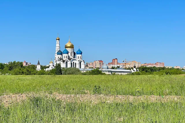 Дзержинский, улица Трудкоммуны, Николо-Угрешский монастырь, колокольня, собор Спаса Преображения Николо-Угрешского монастыря