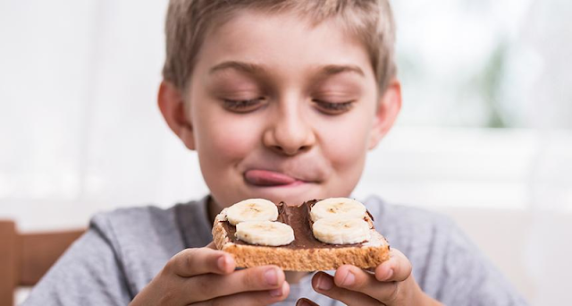 Do you know how your tongue tastes food, how to distinguish it, and how tasty papillae reach the human tongue