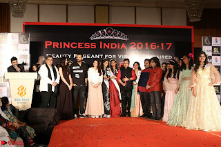 John Aham, Bhagyashree, Subhash Ghai and Amyra Dastur Attends Princess India 2016 17 Part2 007.JPG