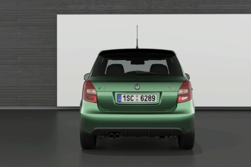 23 Foot Long Carbonless Rolls Royce Apparition. Preview：Skoda Fabia vRS