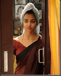 Dhoni Movie Heroine Radhika Apte Saree Stills