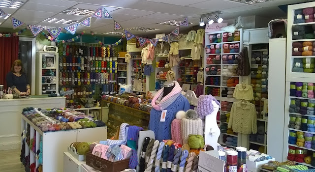 Tina's Allsorts, Ring-a-aRosie Yarns