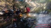 Pelda Ujang Satgas Setor 22 Dansub 14 Geram, Banyaknya Sampah di Sungai Cikapundung Batununggal 