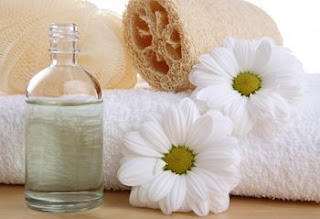 Chamomile Oil benefits