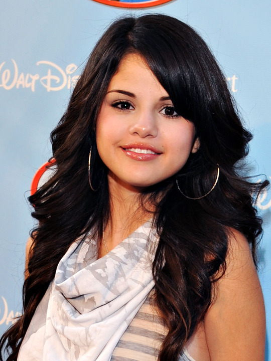 Selena Gomez Wallpapers