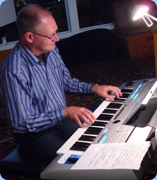 Our guest artist, Dave Hallam playing the Yamaha Tyros 4
