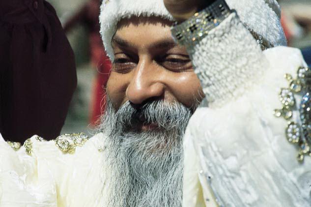 Osho Photographs - Osho In Rajneeshpuram Part-11