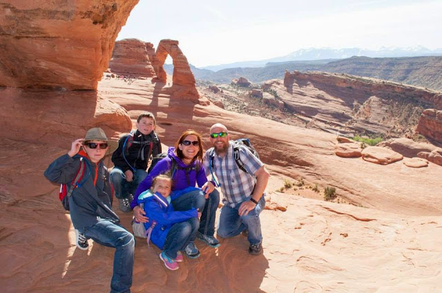 BabcoUnlimited.blogspot.com -- Arches National Park, Delicate Arch