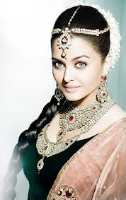 Aishwarya Rai 2012 Latest Pictures