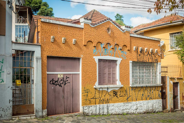 Outra casa bacana na Clotário Portugal