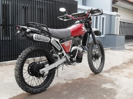 Gambar Motor Honda CB Modifikasi Trail 