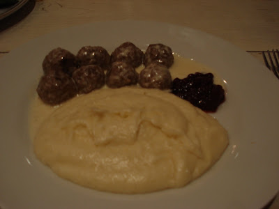 Domku's Swedish meatballs with lingonberry jam