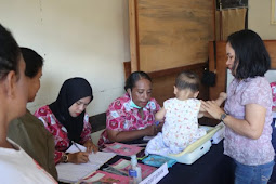 Wujudkan Generasi Indonesia yang Sehat, Bhayangkari Cabang Yahukimo Gelar Posyandu Rutin