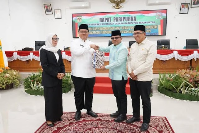 Bupati dan Wabup Hadiri Penyampaian Nota Penjelasan Ranperda RPJMD 2025–2029