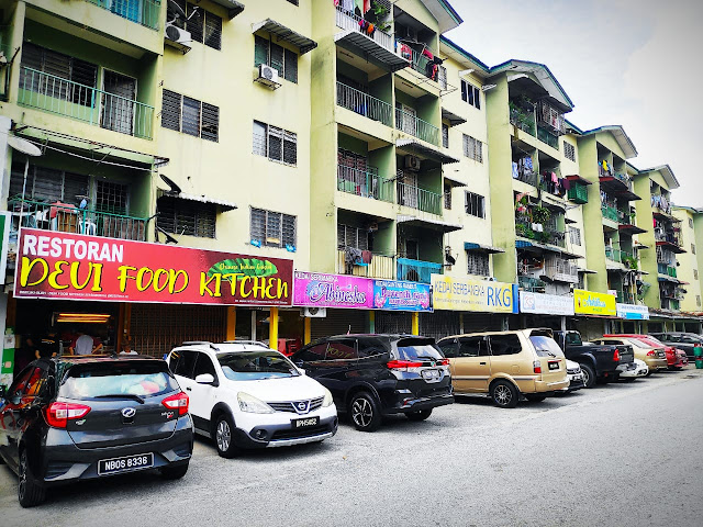 Famous Nasi Lemak Wild Boar At Taman Kinrara Puchong