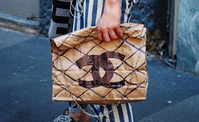 chanelpaperbag