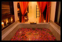 Honeymoon Romantic Bath