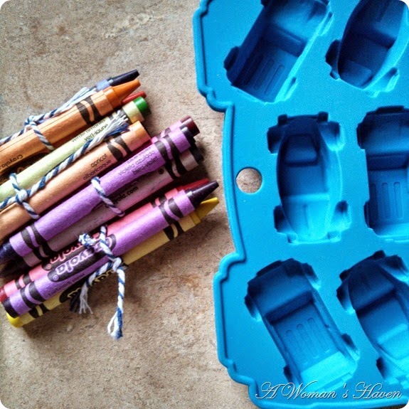 http://onewomenshaven.blogspot.com/2015/02/simple-shutter-organizer.html