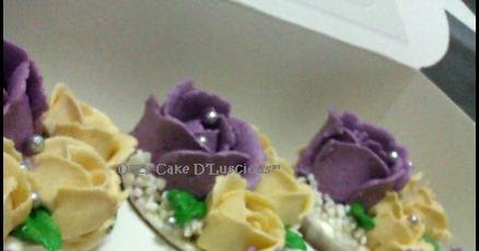 Awards: Cupcake Hantaran Purple