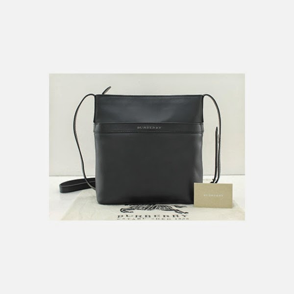  Tas  Pria  Burberry Kulit Small London Crossbody  Hitam Kode 