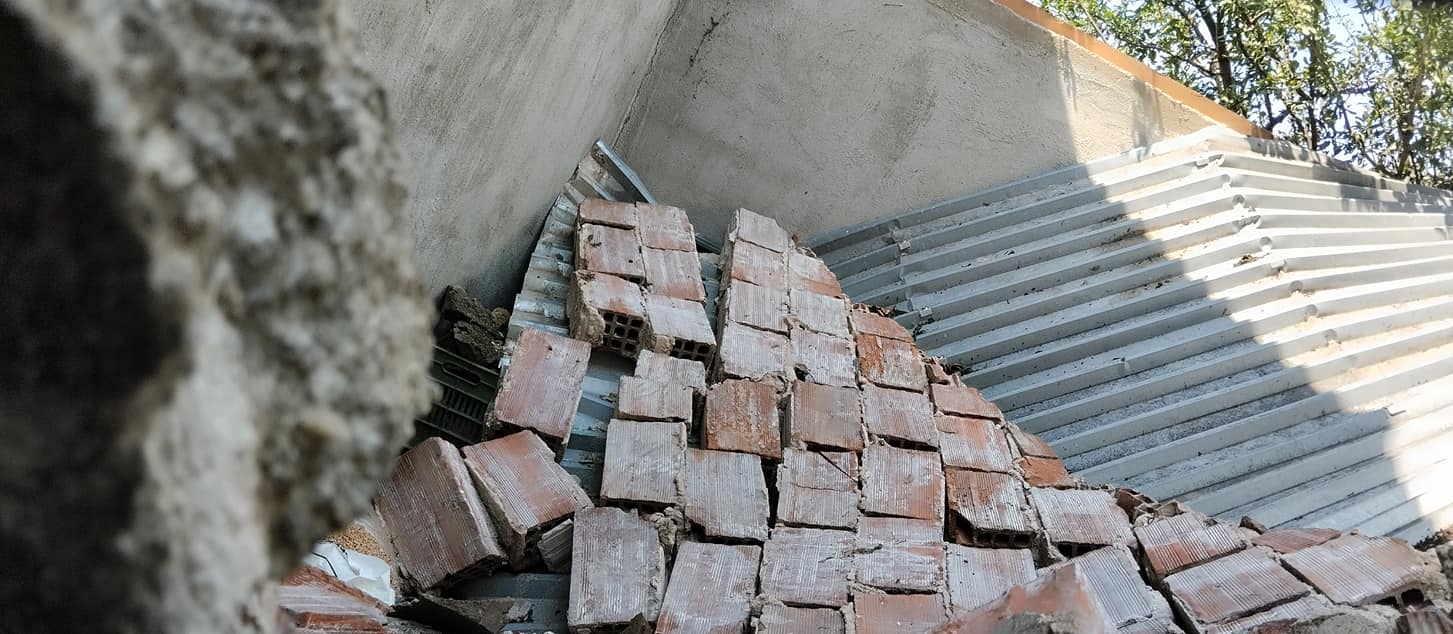 Μεγάλες καταστροφές στην Ξάνθη – Ανεμοστρόβιλος «δίπλωσε» κολώνες [ΦΩΤΟ]