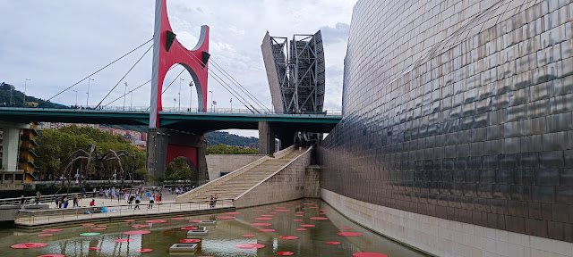 Yayoi Kusama Guggenheim Bilbao