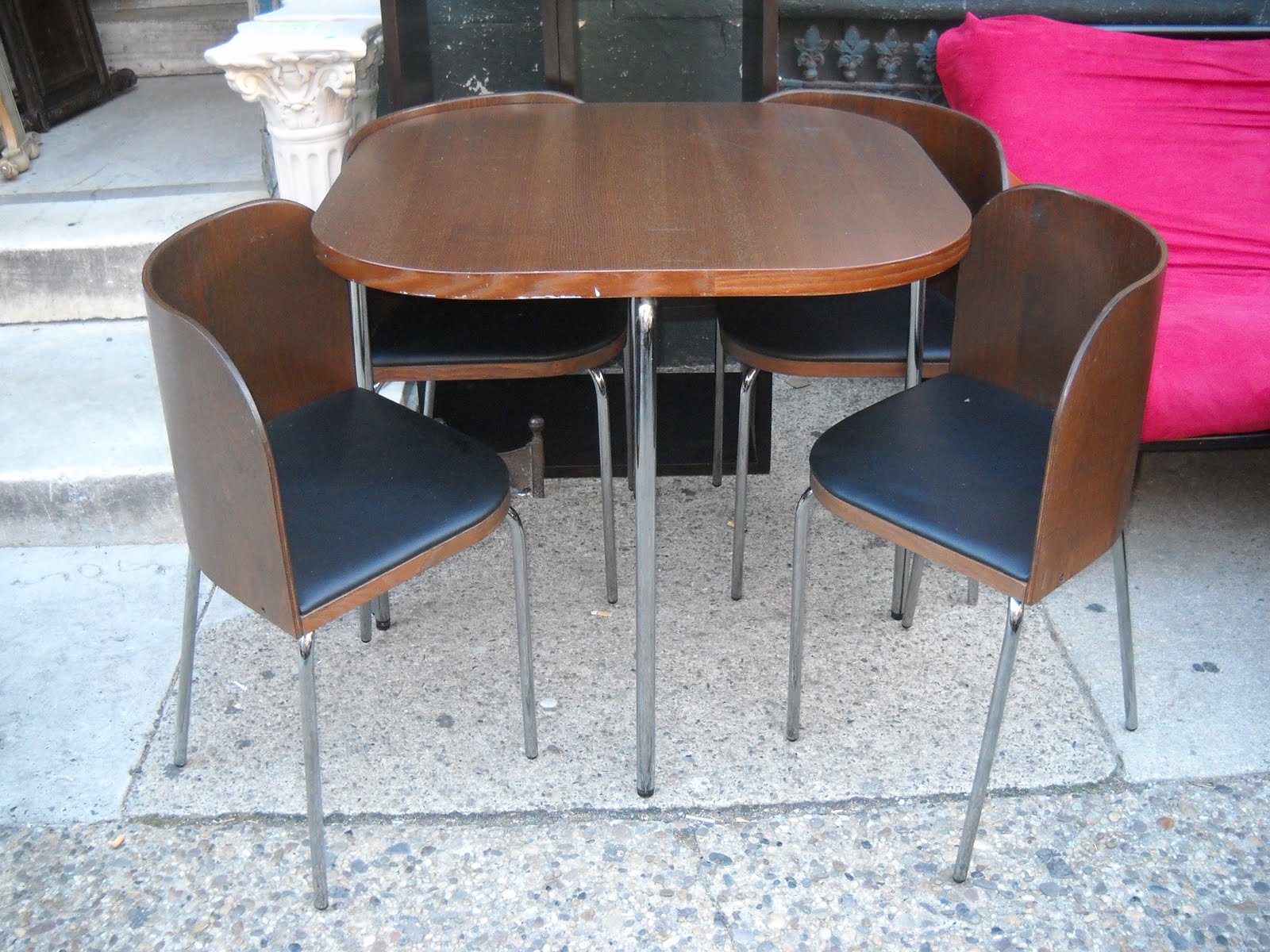 Uhuru Furniture Collectibles Table And 4 Chairs Sold